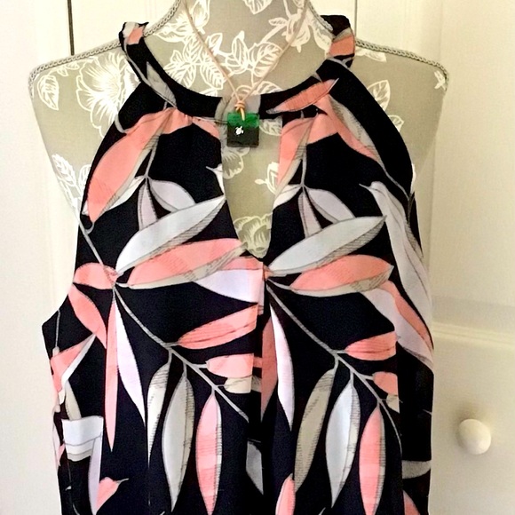 Banana Republic Tops - Banana republic top